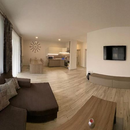 Apartman Pod Klinom 프리빌리나 외부 사진